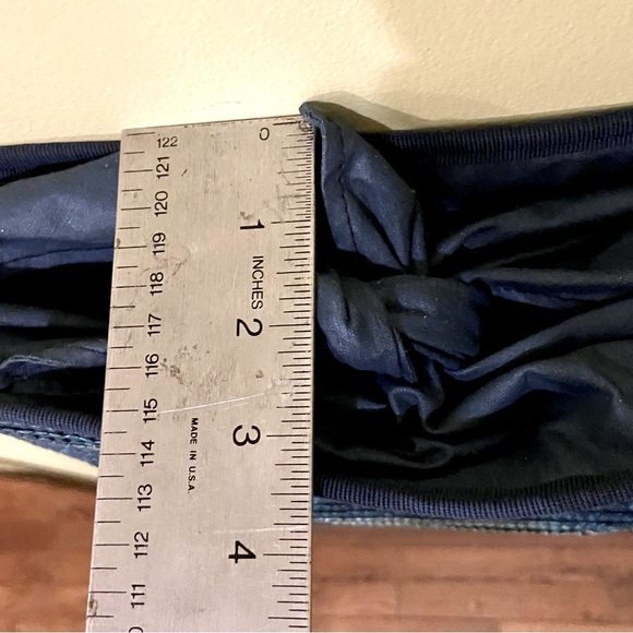 [SOLD] Vintage Holt Renfrew straw purse with waxed canvas - Picture 7 of 12